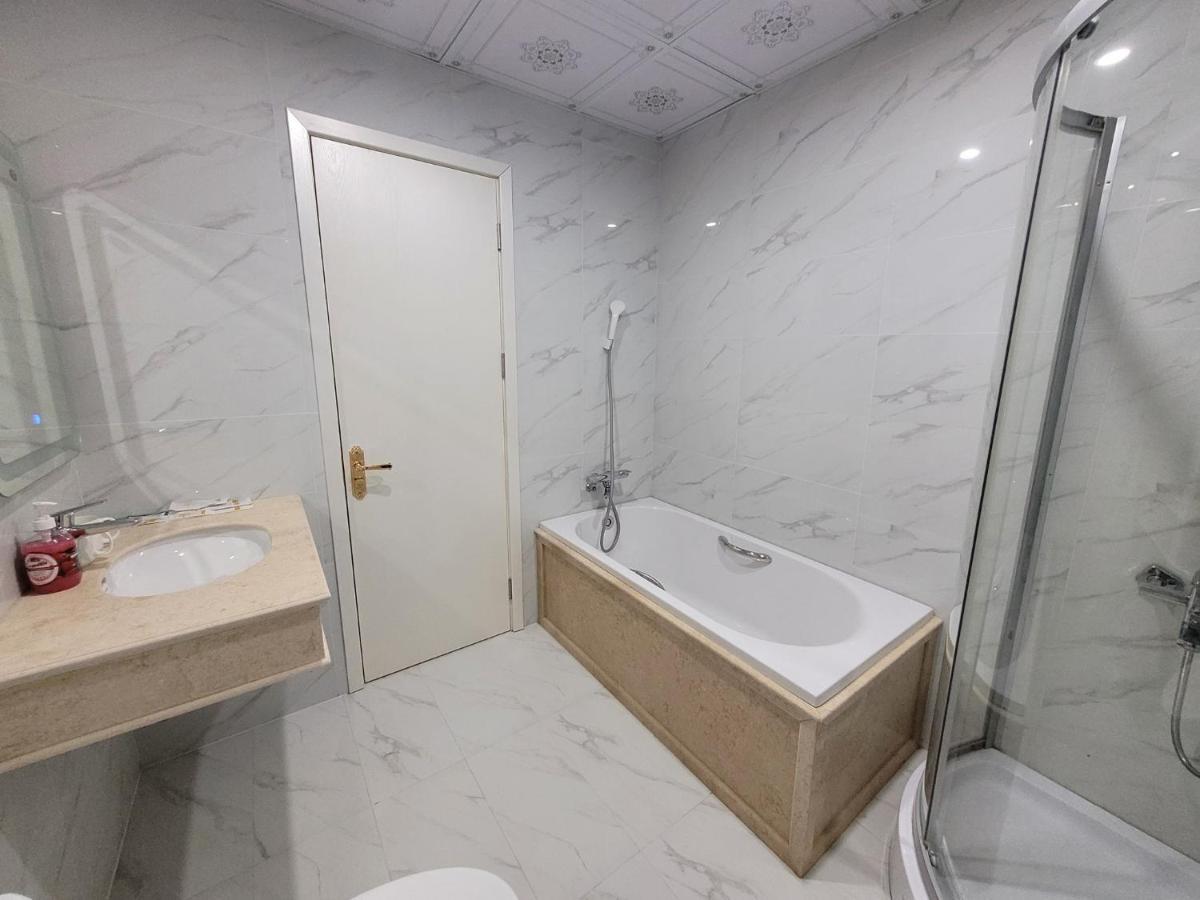 Khách sạn Hoa Đông Phu Ly Exterior foto